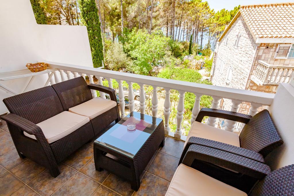 Apartments Adriatic Свети-Стефан Экстерьер фото